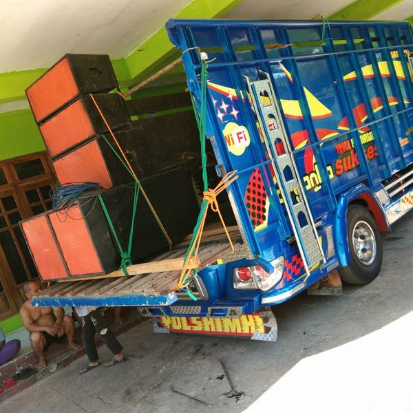 truck bak kayu jogja