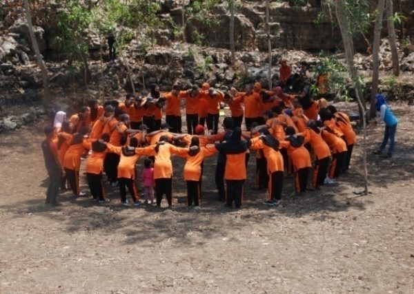 Paket Gathering dan Outbond Karyawan