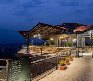Sky View resto