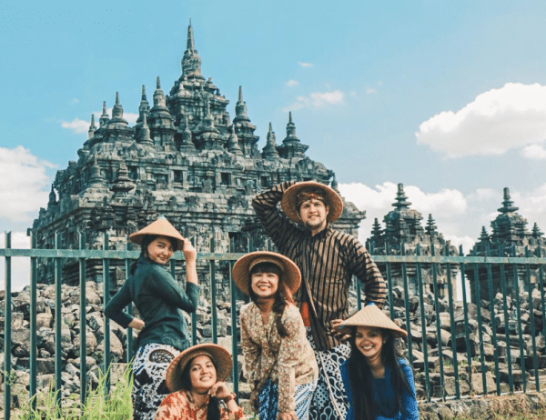 wisata Candi Plaosan Jogja