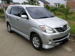 Harga Sewa Mobil Avanza Jogja