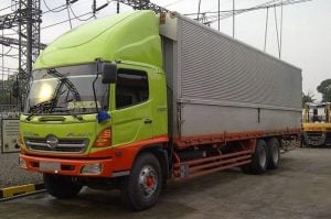 Sewa Truk Box Jogja