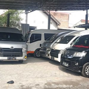 sewa mobil jogja